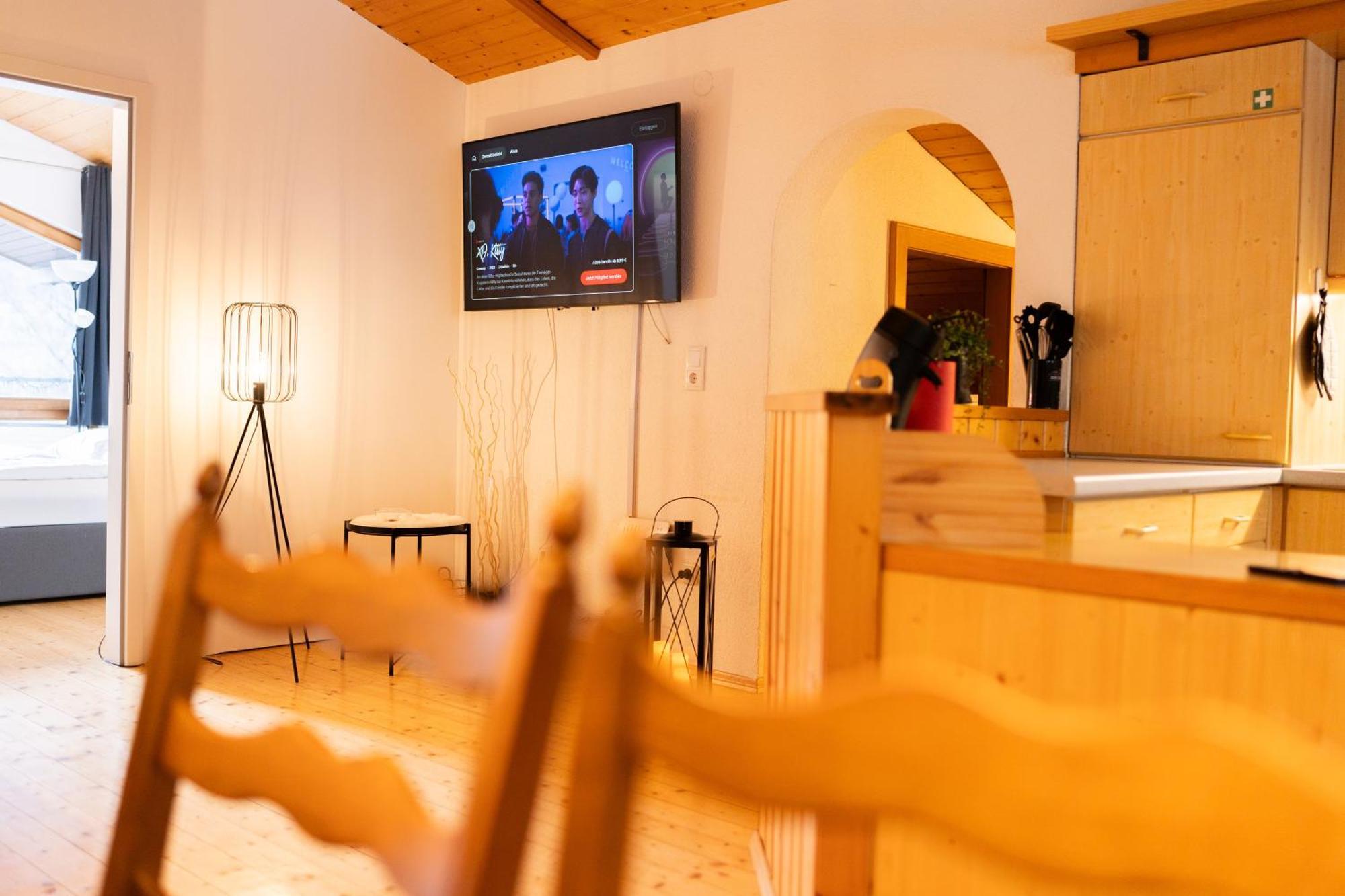 Homy Alpine Deluxe Chalet In St Anton Im Montafon Sankt Anton im Montafon Esterno foto
